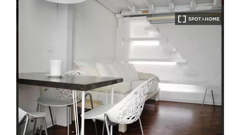 Apartment mono Milan, 34m² — photo 3