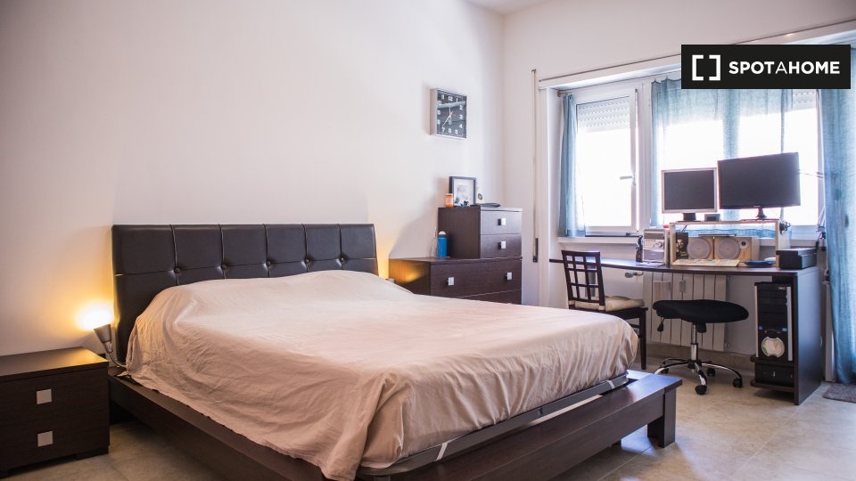 Double room Rome, 2 beds, 80m² — photo 18
