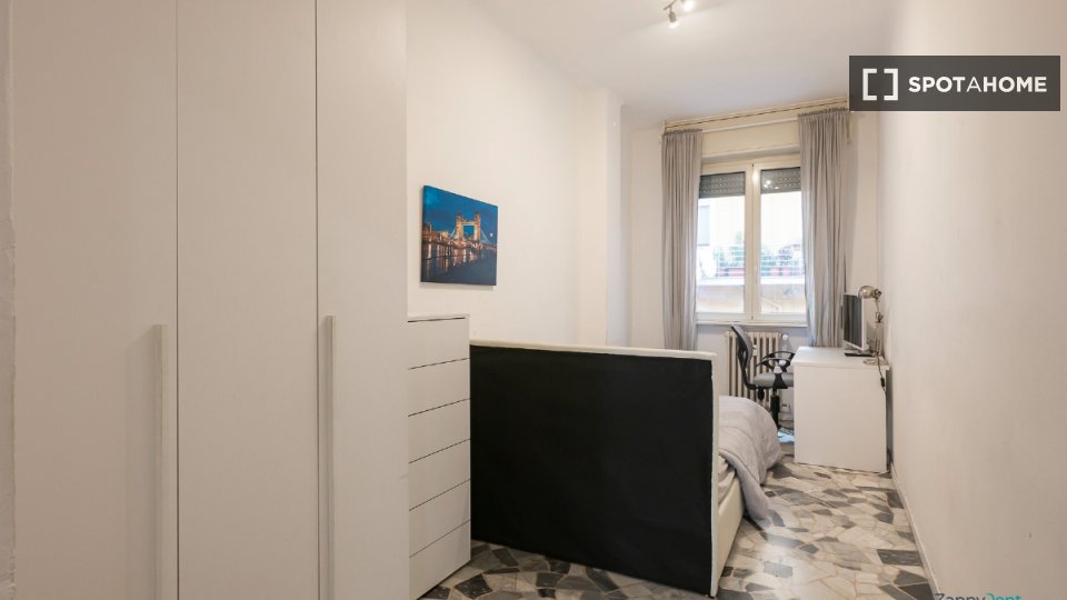 Double room Milan, 12 beds — photo 12
