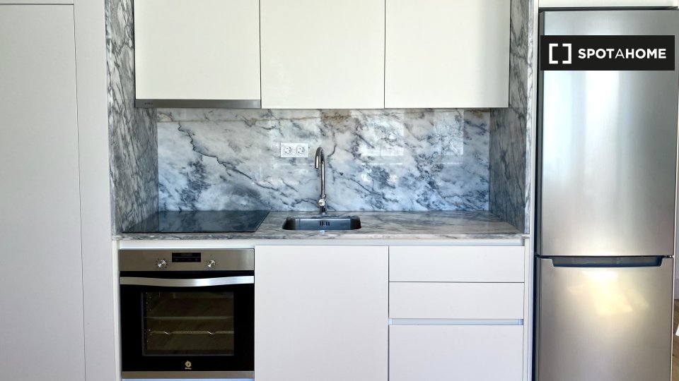 Apartment Porto, 1 bed — photo 1