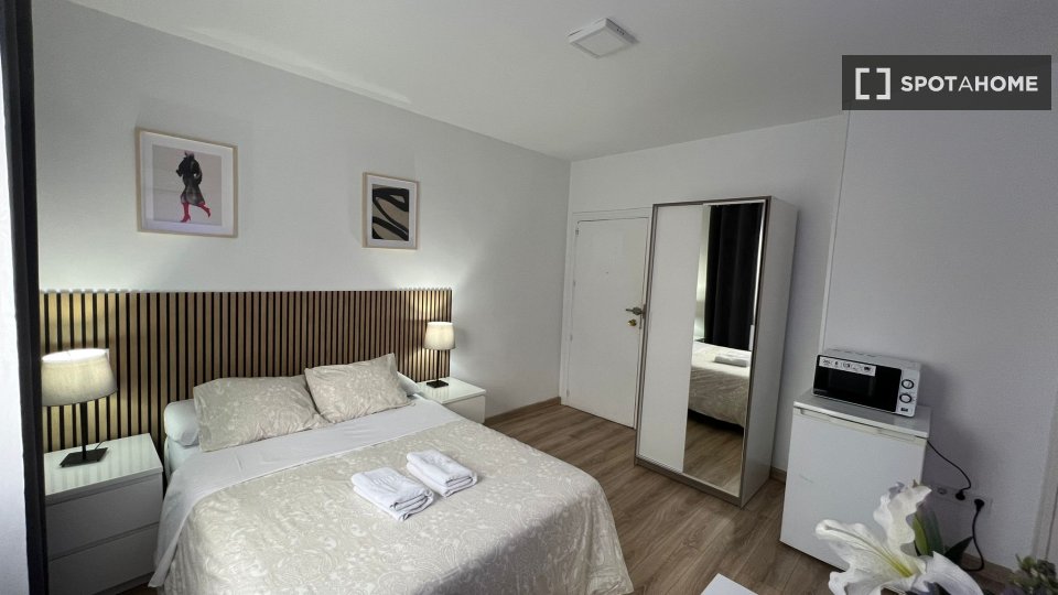 Apartment mono Madrid, 25m² — photo 1