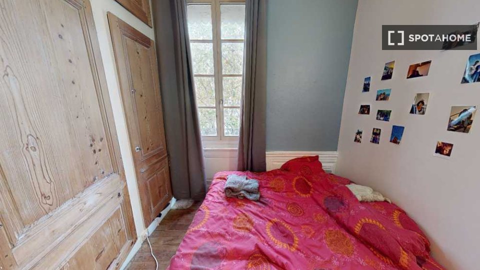 Camera doppia Lione, 3 camere, 100m² — foto 4