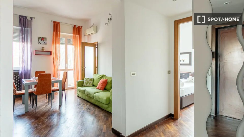 Apartment Milan, 1 bed, 55m² — photo 17