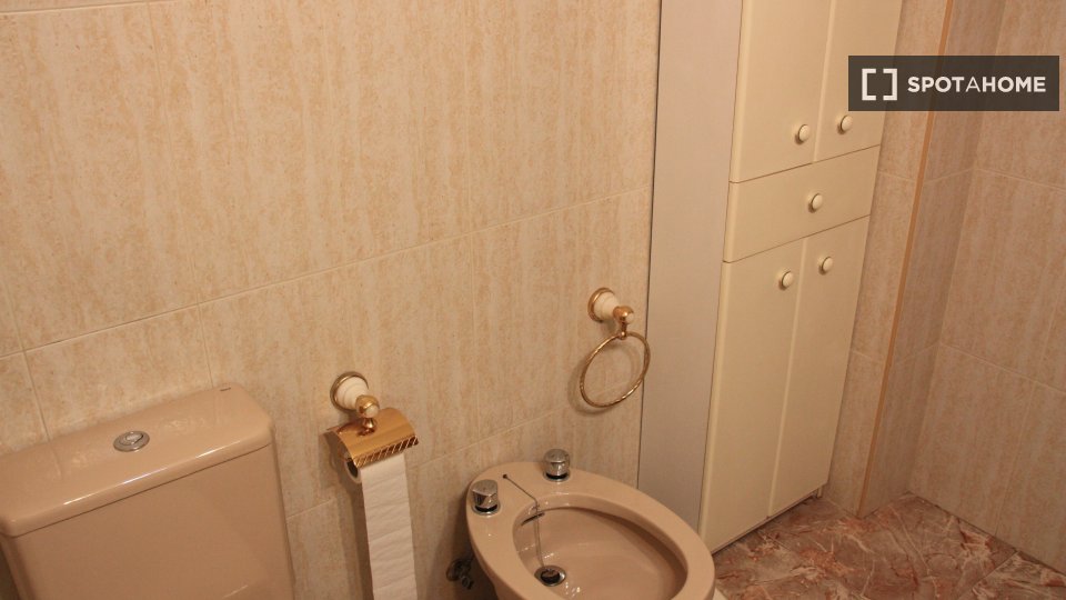 Double room Cordoba, 4 beds, 100m² — photo 4