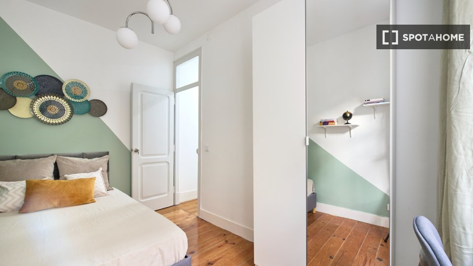 Double room Lisbon, 8 beds — photo 13