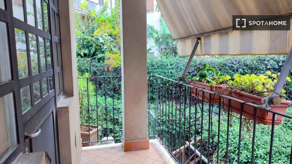 Apartment Milan, 1 bed, 60m² — photo 2