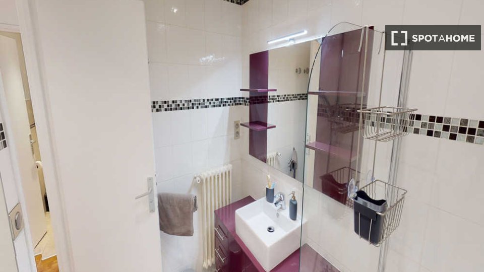 Double room Paris, 5 beds, 100m² — photo 8