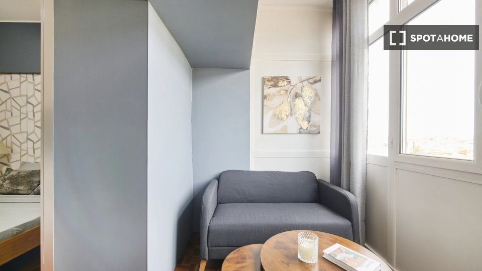Double room Lisbon, 9 beds — photo 12