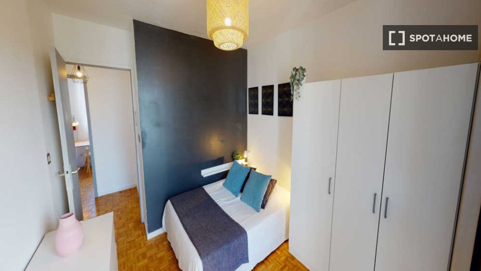 Double room Lyon, 4 beds, 90m² — photo 29
