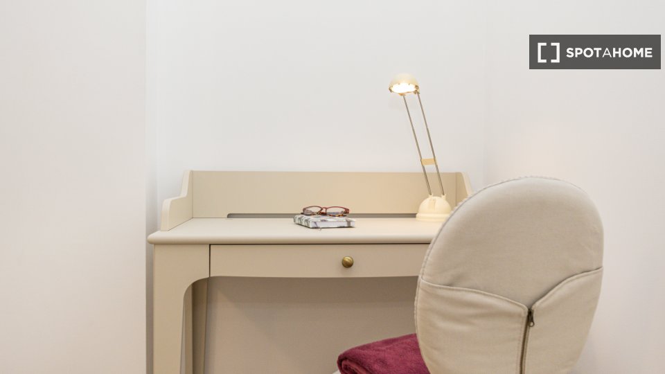 Apartment Lisbon, 2 beds — photo 7