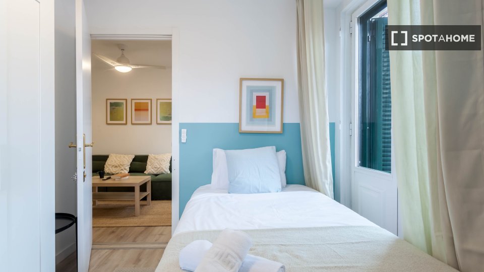 Habitación doble Madrid, 7 habitaciones, 180m² — foto 20