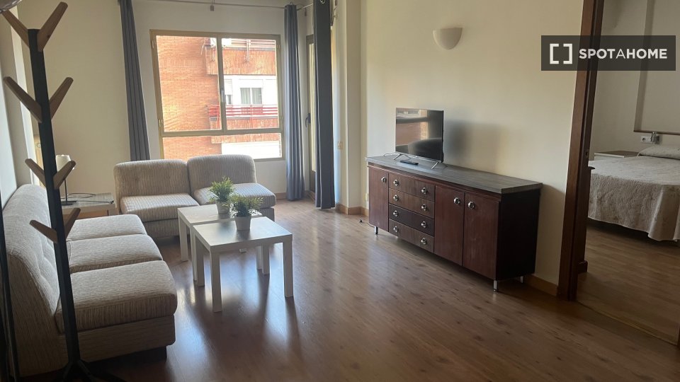 Apartment Madrid, 1 bed — photo 1