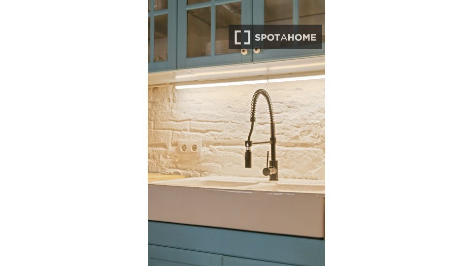Apartment Barcelona, 2 beds, 85m² — photo 13