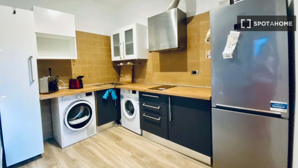 Double room Milan, 1 bed — photo 16