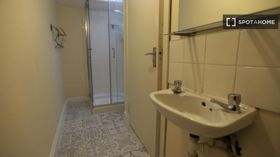 Apartment Dublin, 2 beds — photo 7
