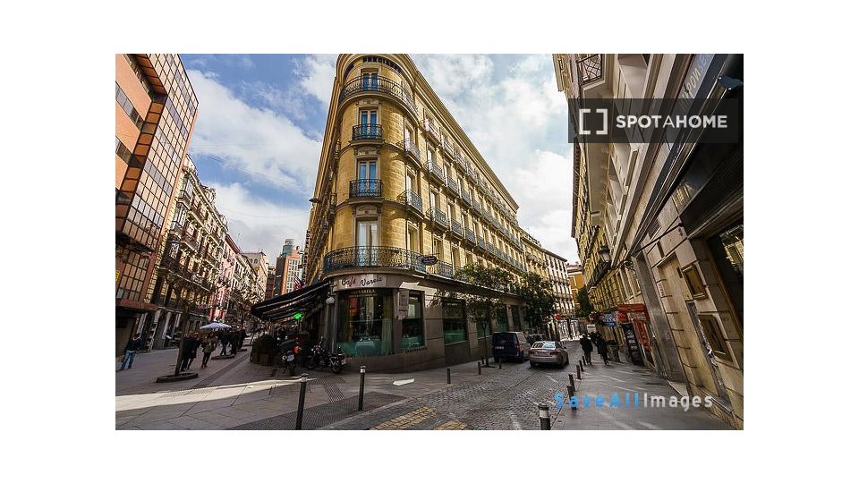 Apartment Madrid, 3 beds, 120m² — photo 33