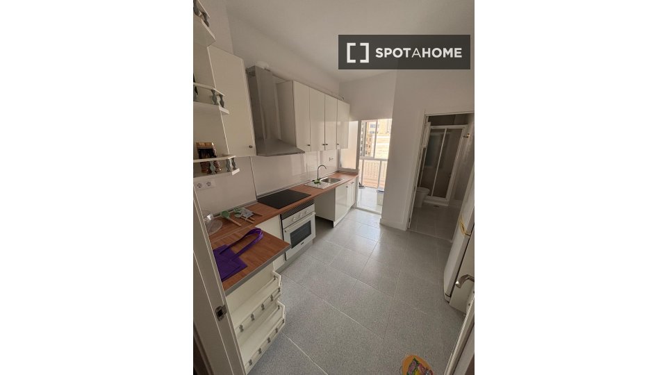 Double room Cartagena, 1 bed, 10m² — photo 6
