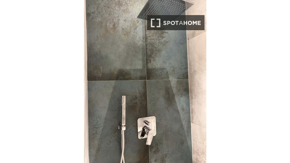 Apartment Florence, 1 bed, 65m² — photo 17