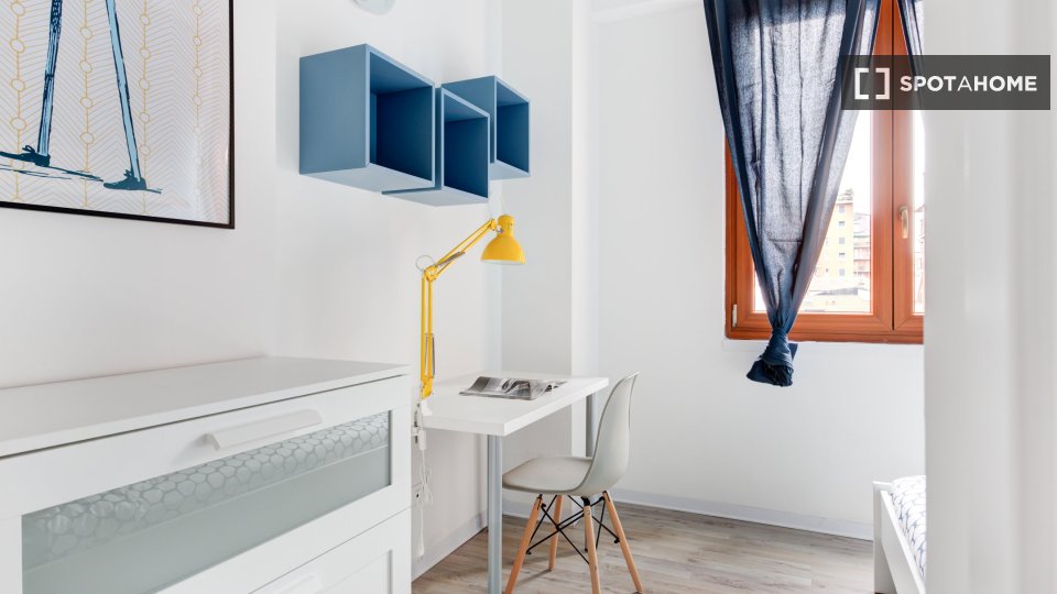 Double room Milan, 4 beds, 91m² — photo 2