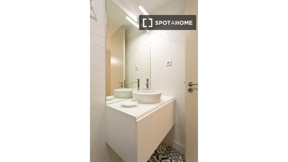 Apartment Porto, 1 bed — photo 2