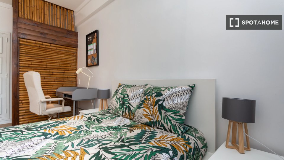 Double room Lisbon, 10 beds — photo 3