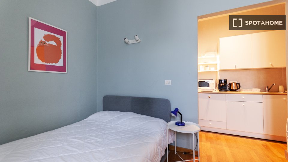 Apartment Milan, 1 bed, 20m² — photo 24