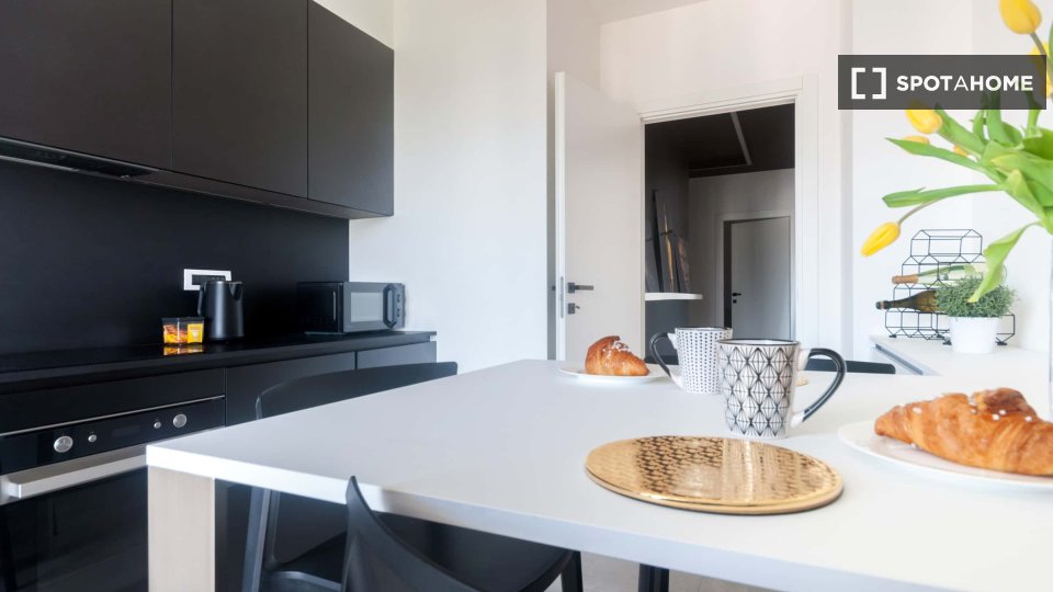 Apartment Milan, 1 bed, 92m² — photo 5