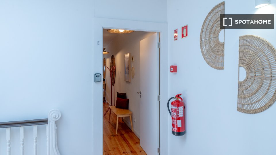Apartment Porto, 2 beds, 76m² — photo 5