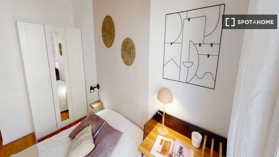 Double room Paris, 4 beds, 90m² — photo 16