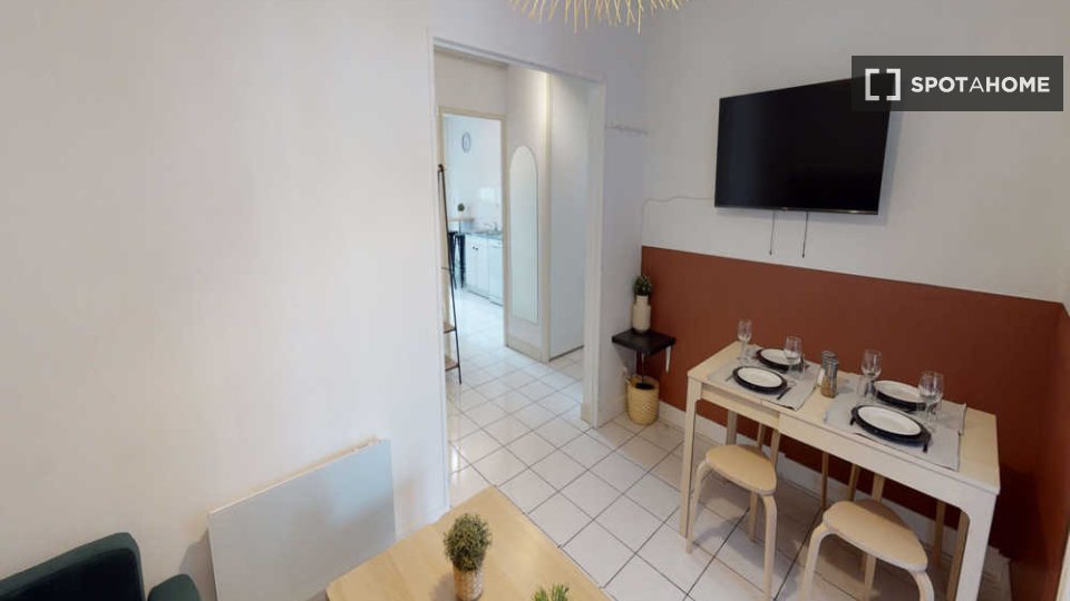 Camera doppia Lione, 4 camere, 90m² — foto 3