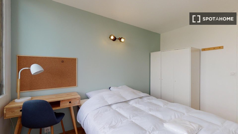 Double room Paris, 12 beds — photo 2