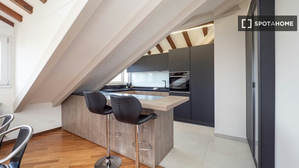 Apartment Milan, 2 beds — photo 14