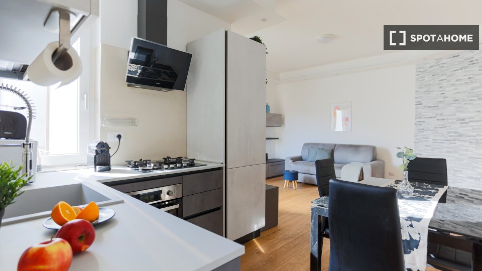 Apartment Milan, 2 beds, 80m² — photo 20