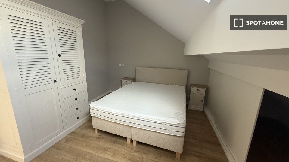 Double room Brussels, 4 beds, 50m² — photo 10