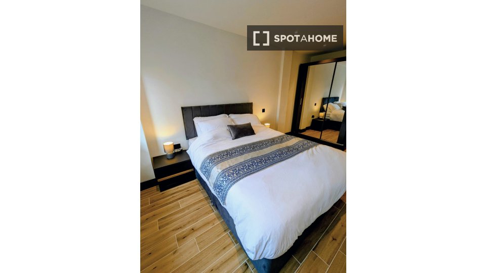 Apartment London, 2 beds, 74m² — photo 12