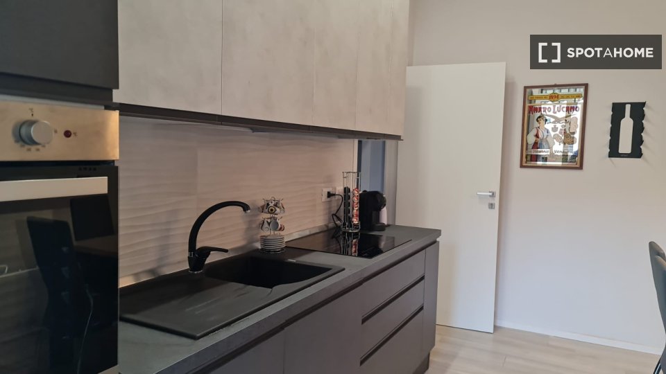 Double room Bologna, 3 beds — photo 4