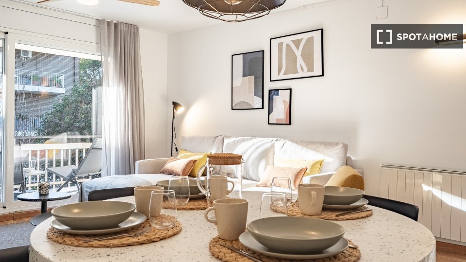 Double room Barcelona, 4 beds, 120m² — photo 11