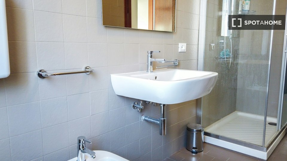 Double room Trento, 4 beds — photo 8