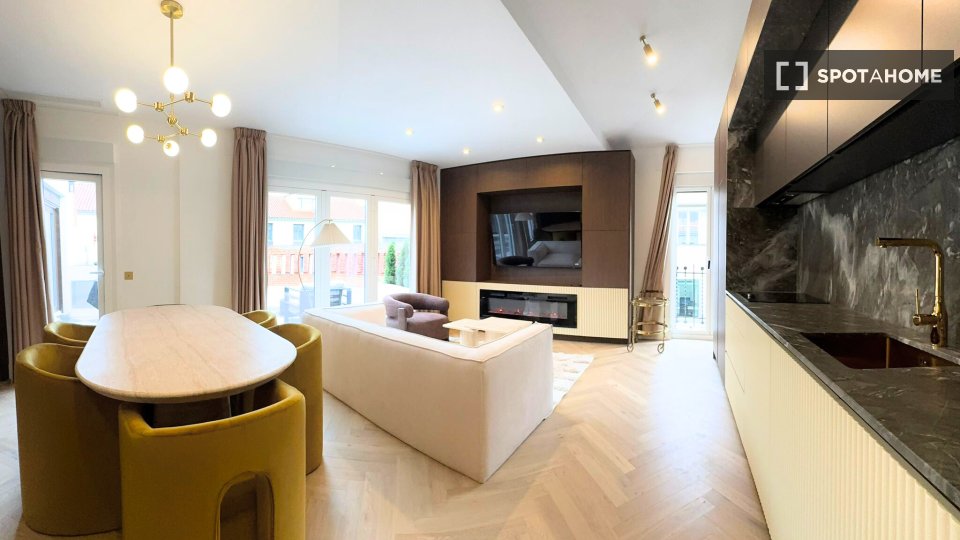 Apartment Madrid, 2 beds, 168m² — photo 1