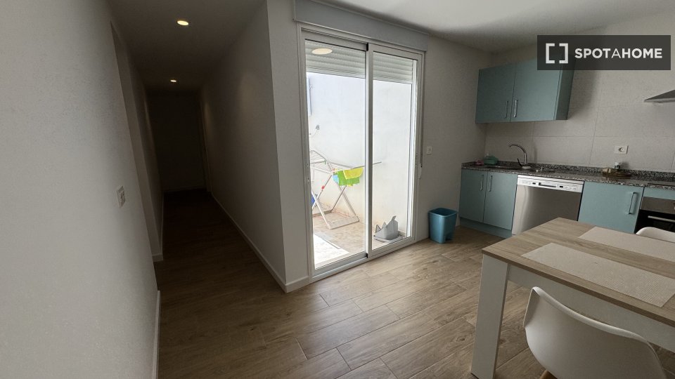 Double room Murcia, 3 beds, 100m² — photo 2
