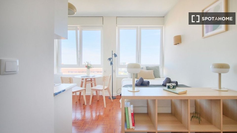 Apartment mono Lisbon — photo 10