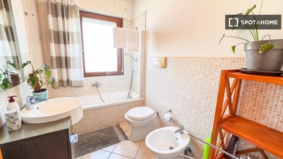 Apartment Cagliari, 2 beds, 55m² — photo 3