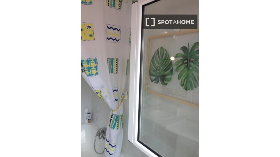 Apartment Valencia, 1 bed, 40m² — photo 17