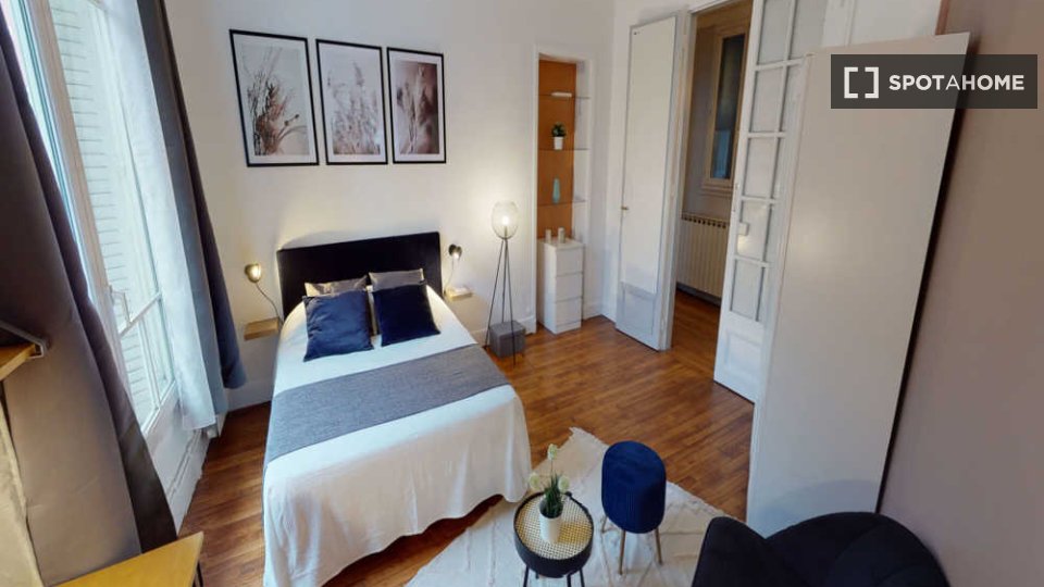 Double room Paris, 4 beds, 100m² — photo 18