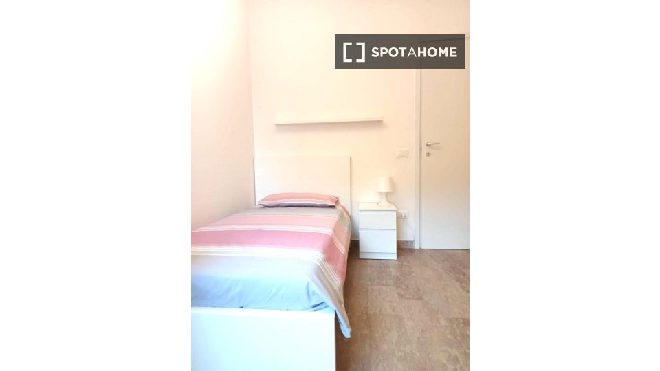 Double room Milan, 4 beds, 100m² — photo 9