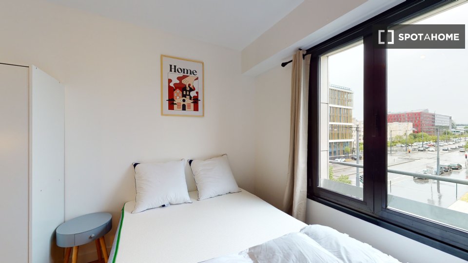 Double room Paris, 15 beds — photo 10