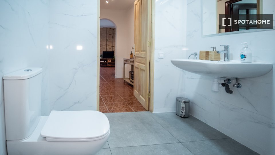 Apartment Valencia, 3 beds, 70m² — photo 5