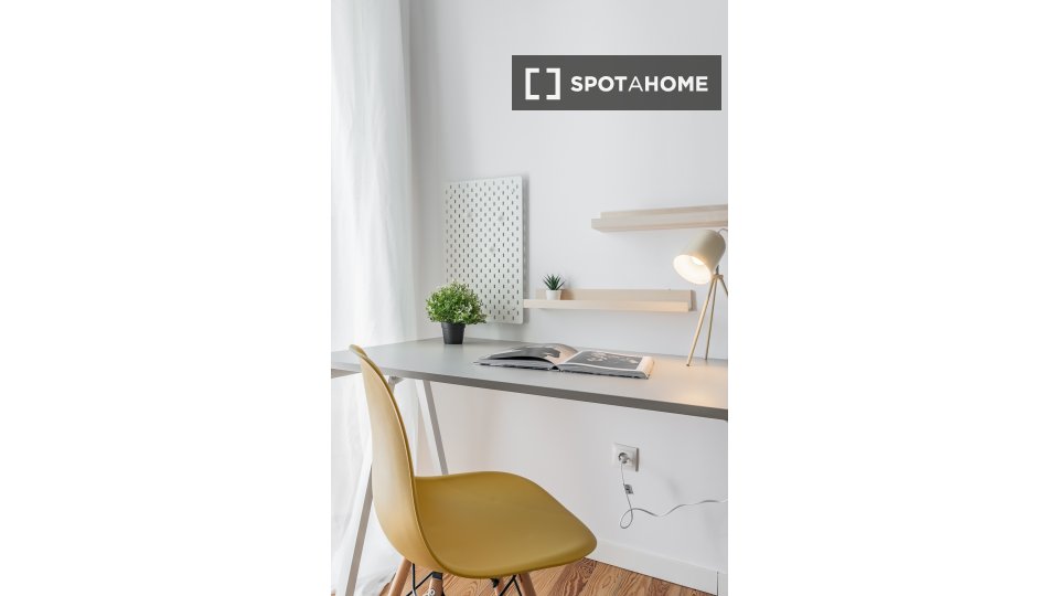 Double room Madrid, 10 beds, 173m² — photo 64