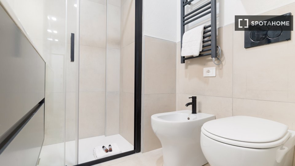 Apartment Milan, 1 bed, 45m² — photo 14