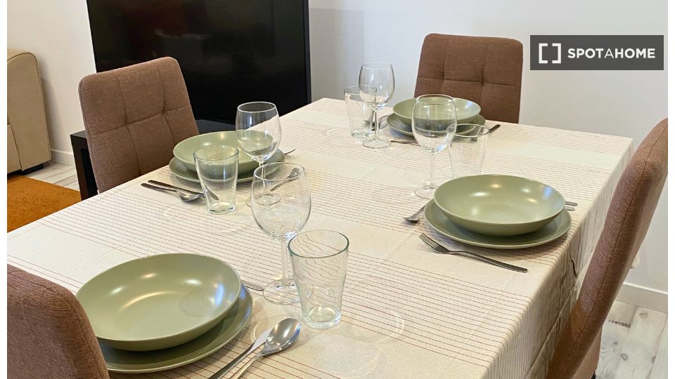 Apartment Porto, 2 beds, 66m² — photo 11